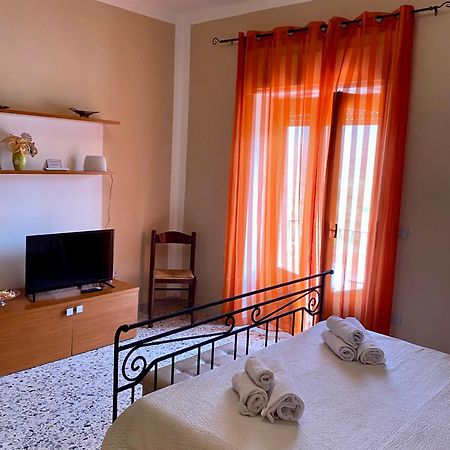 Appartamento "Il Geranio" Trentinara Buitenkant foto