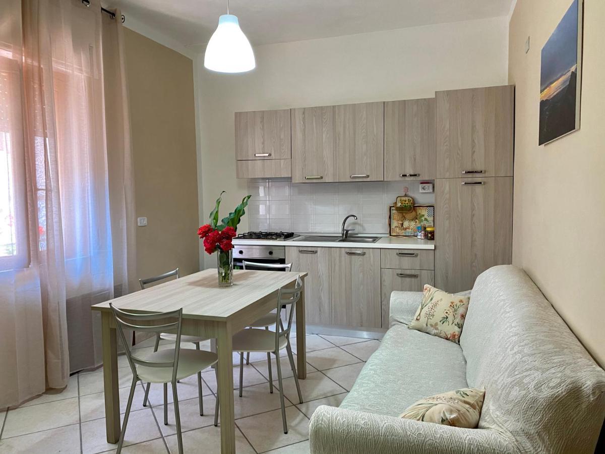 Appartamento "Il Geranio" Trentinara Buitenkant foto